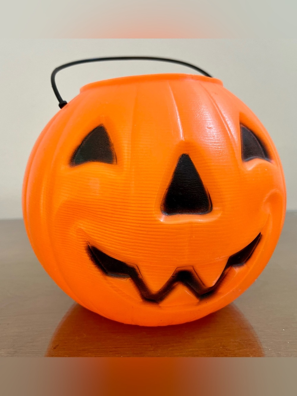 Halloween Pumpkin Jack O Lantern Vintage Blow Mold Bucket USA General Foam H1010